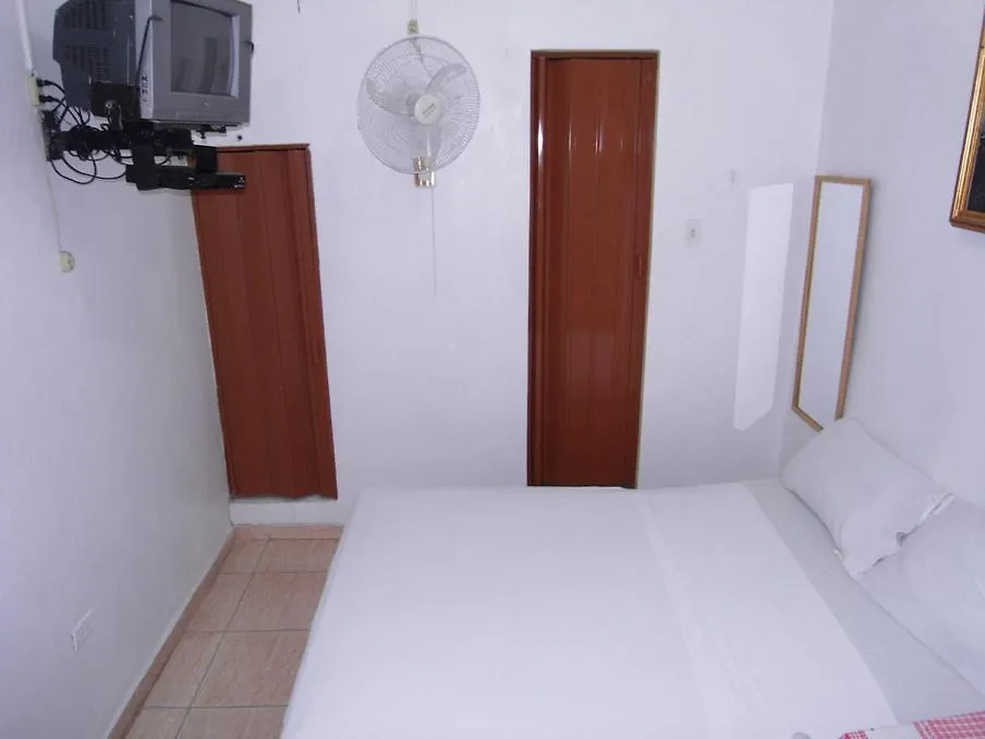 Hostal Dominico Mundial Santo Domingo 0*,